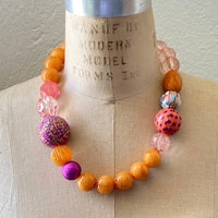 Queen Mum Lipgloss Choker Necklace