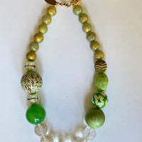 Queen Mum Ivy Choker Necklace