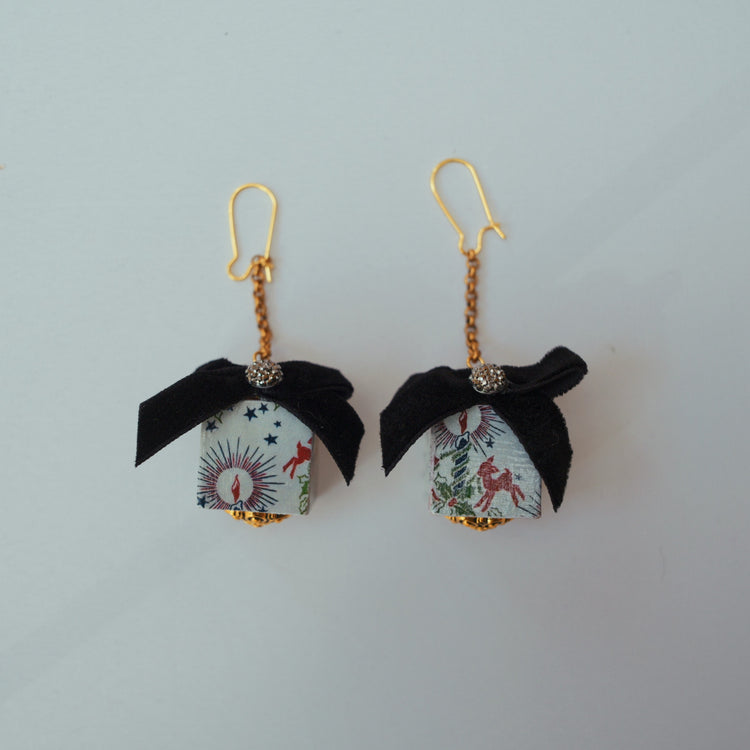 Christmas Present Earrings - Small