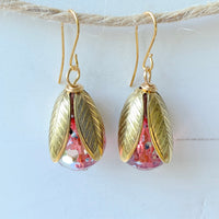 Crackle Lucite Bead Cap Earring in Moss