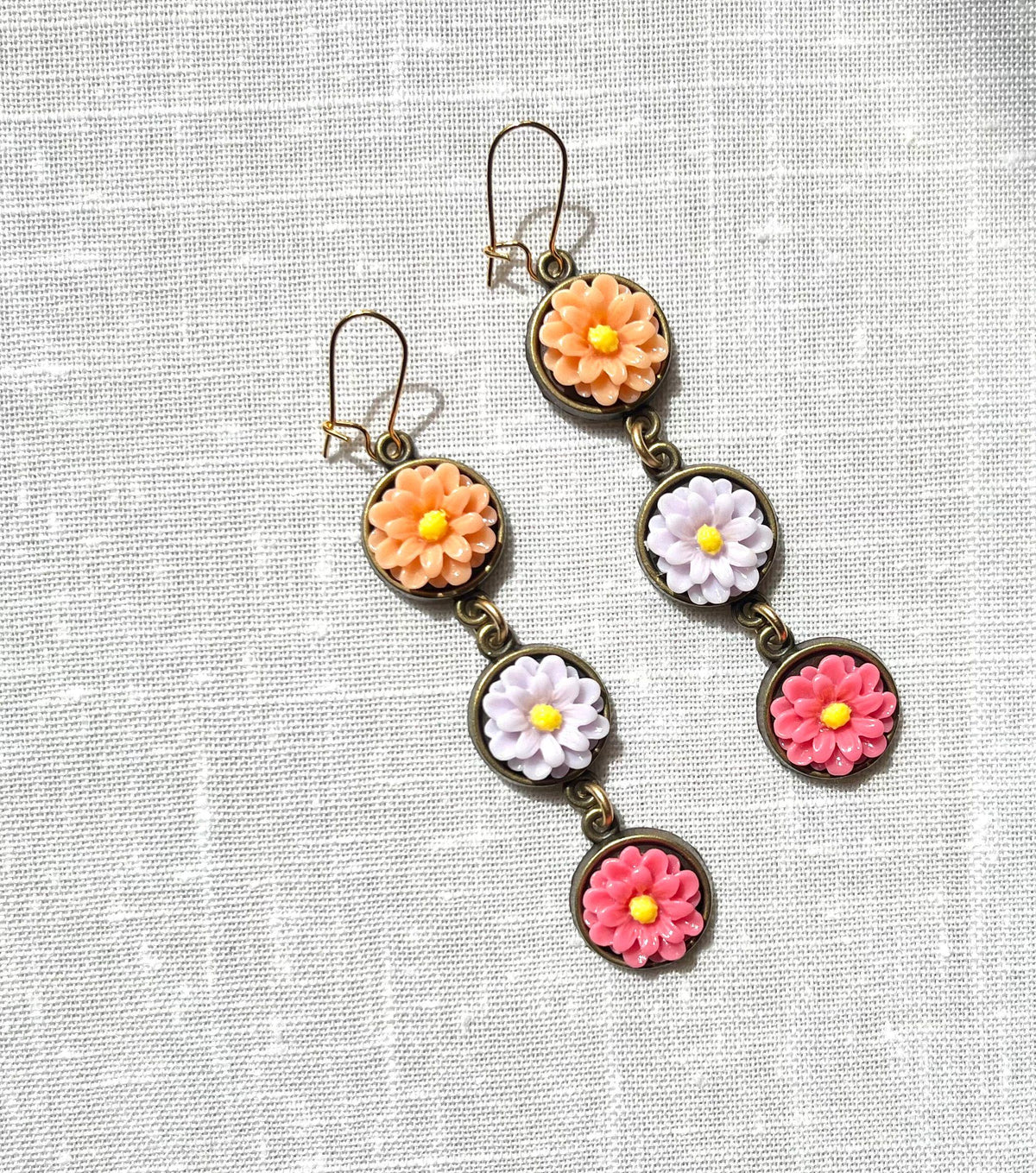 Lenora Dame Daisy Pop Earrings