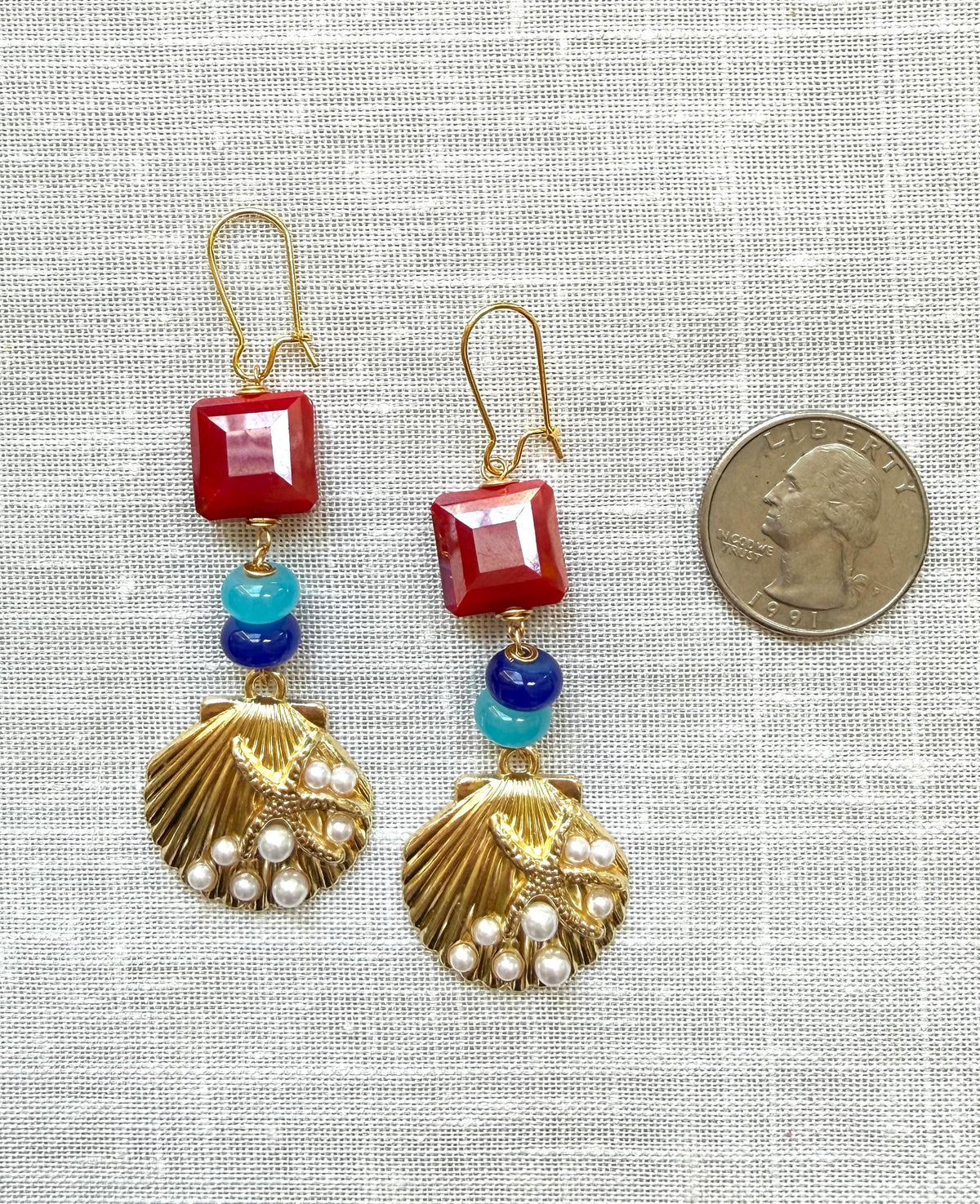 Lenora Dame American Seashell Earrings