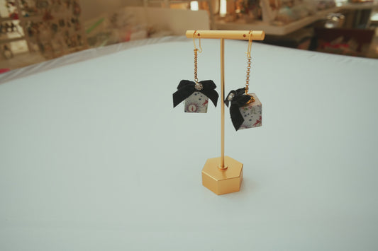 Christmas Present Earrings - Small