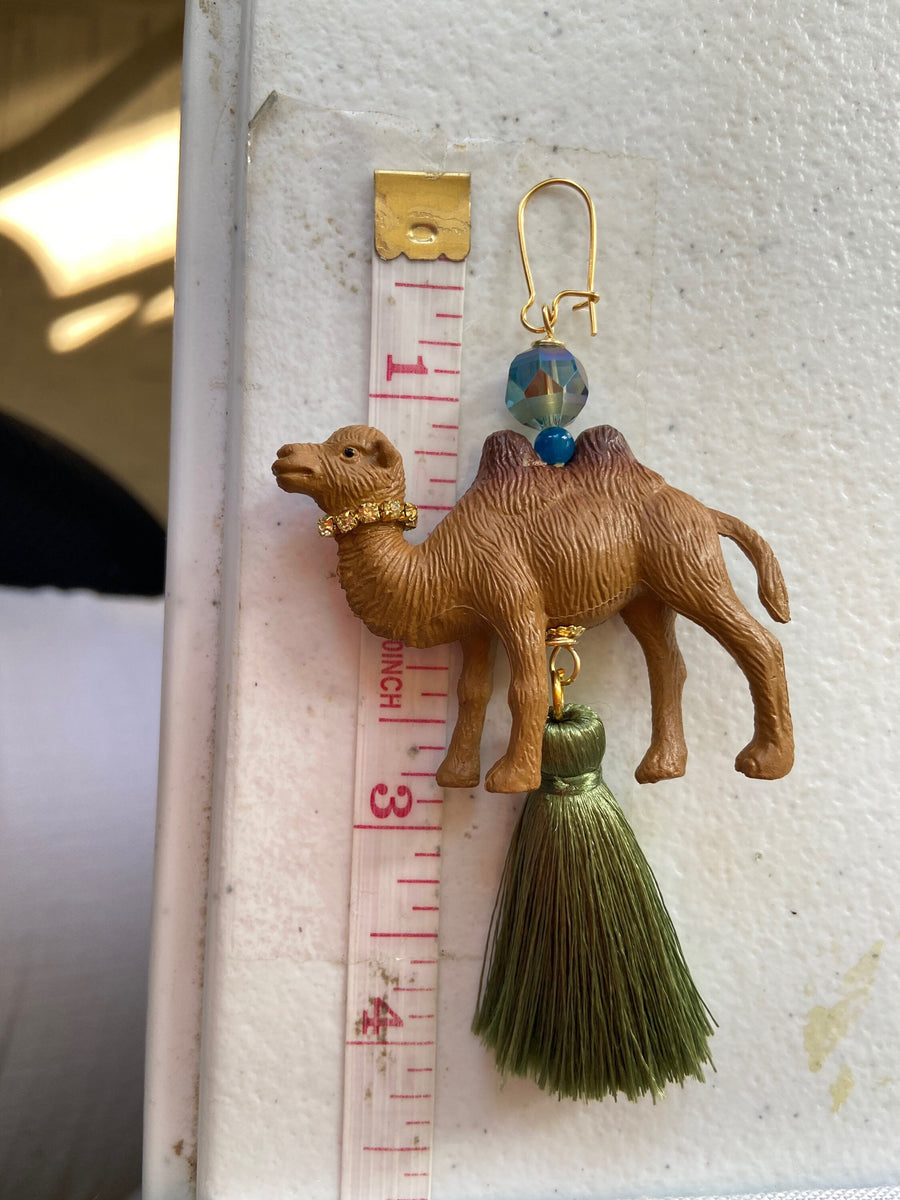 Lenora Dame Hump Day Camel Earrings