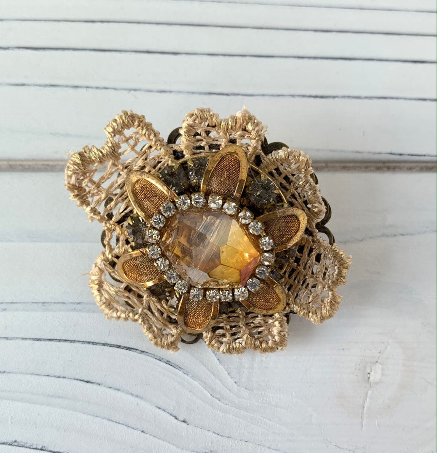 Lenora Dame Emma Brooch