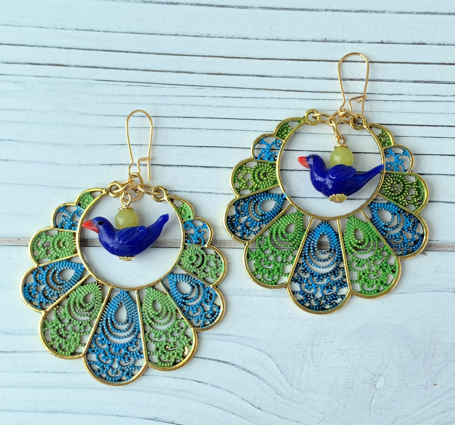 Lenora Dame Birds of a Feather Earrings in Aloe