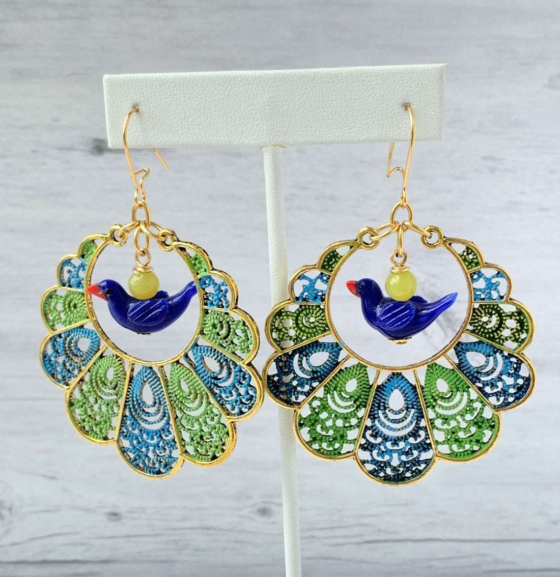 Lenora Dame Birds of a Feather Earrings in Aloe