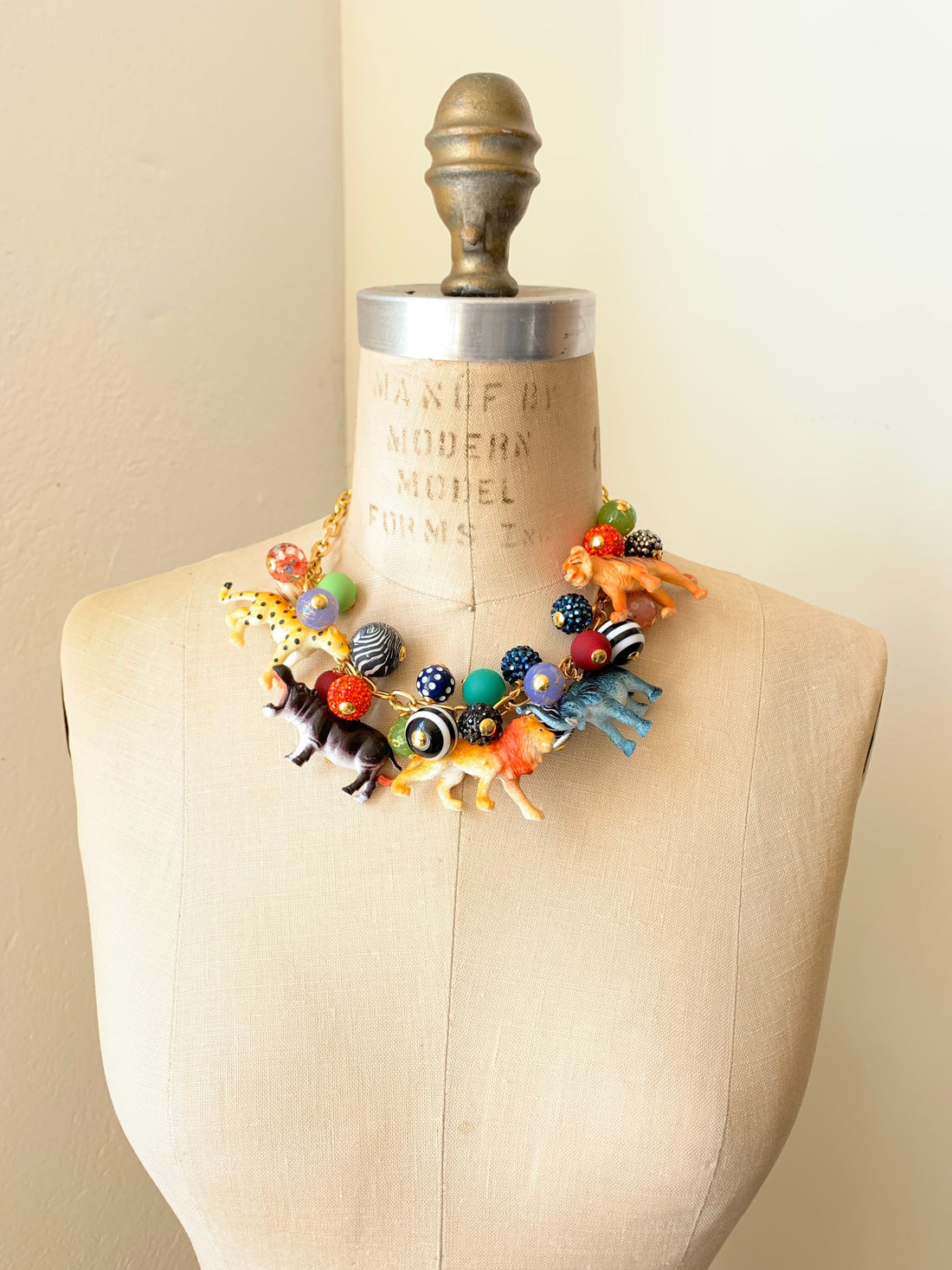 Lenora Dame Short Safari Necklace