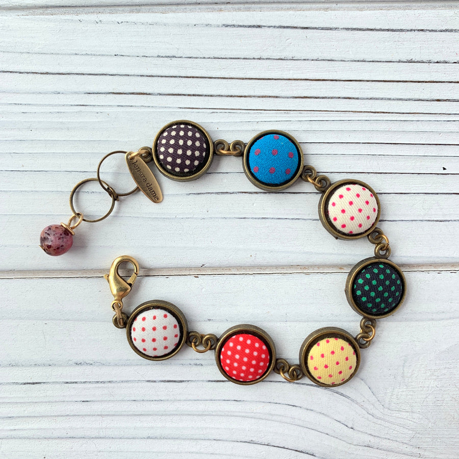 Lenora Dame Cute As A Button Link Bracelet